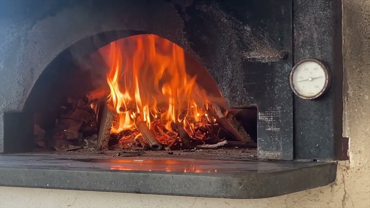 Traditional Iranian Barbari Bread
