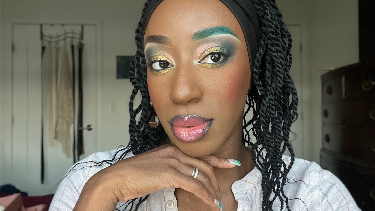 Blend Bunny x Ellis Shimmer Palette