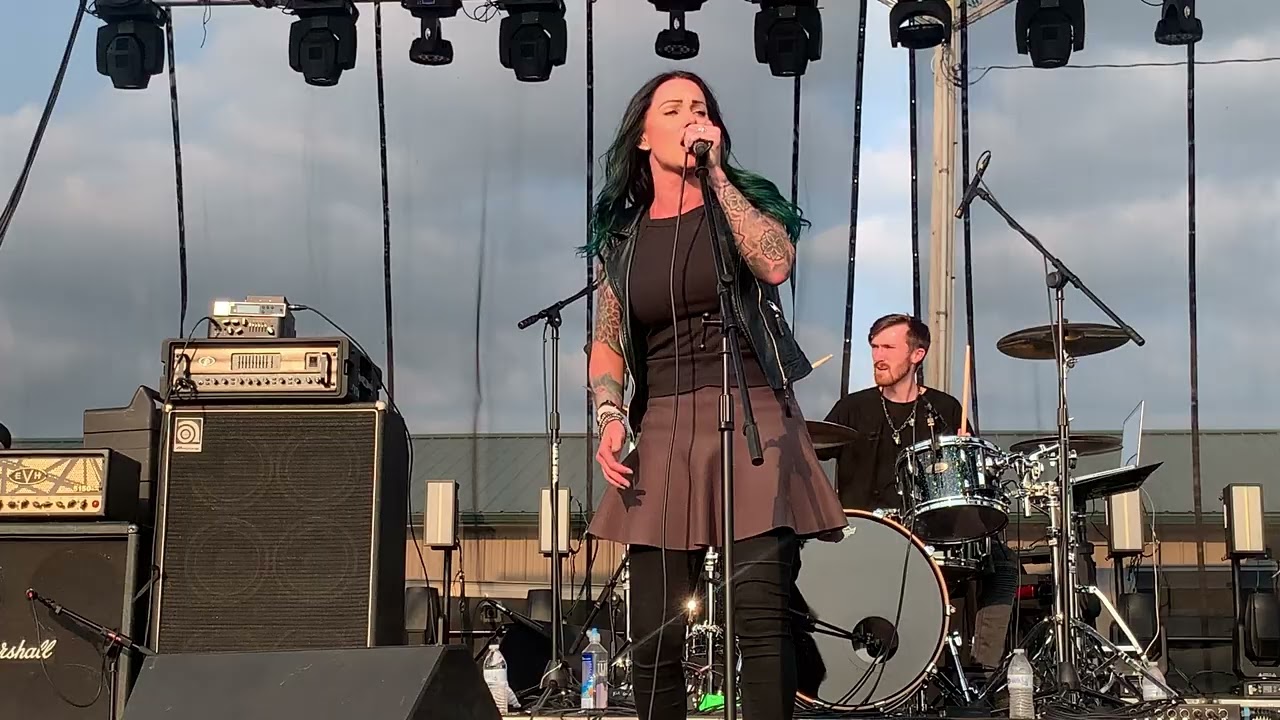 The Letter Black performs ‘Pain Killer’ at Uprise Fest in Shippensburg, PA 9/17/2022