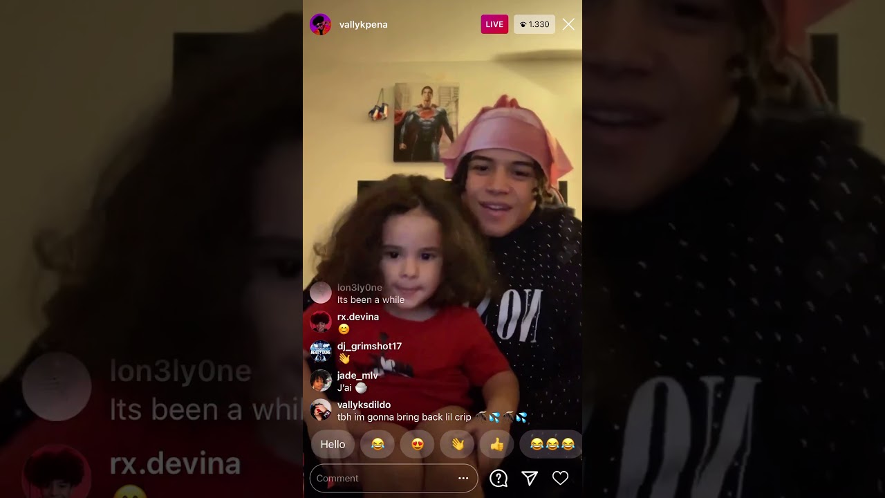 Vallyk Pena wearing durag and having braids (live)