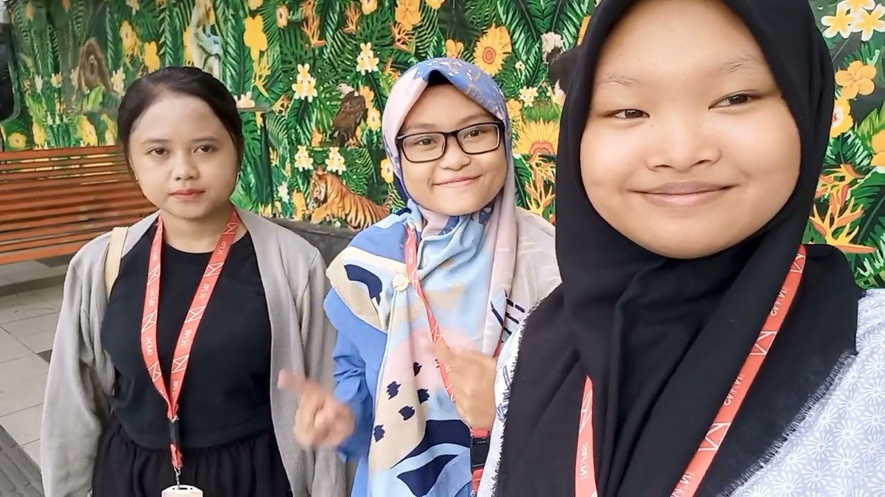 Menelusuri Kisah di Balik Patung Sura dan Baya || Vlog Kelompok 6