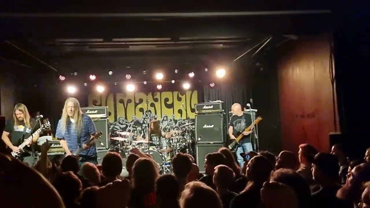 Fu Manchu - Hell On Wheels @VEGAfolketshus, Copenhagen 02-09-22