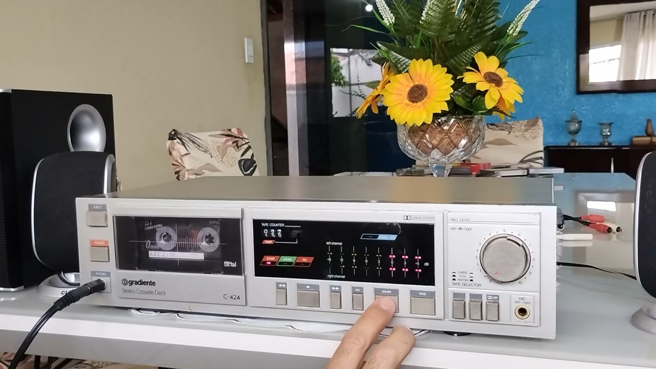 Testando o Stereo Cassette Deck Gradiente C-424
