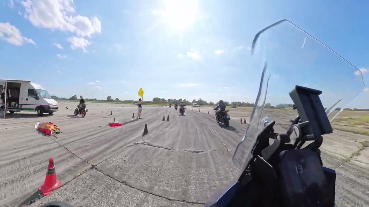 BMW S1000XR Onboard (on track) – Dodor Motoros Tesztnap & Grillparty
