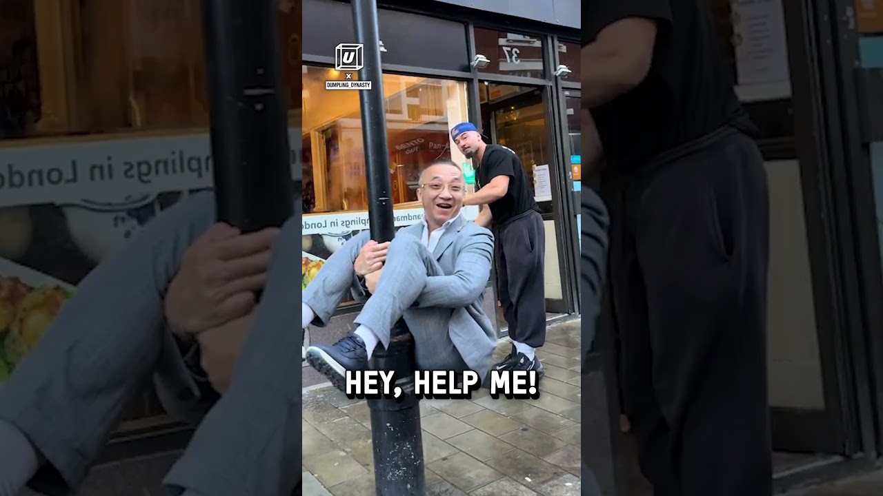Utknięcie na słupie 😂 🎥: TikTok / dumpling_dynasty