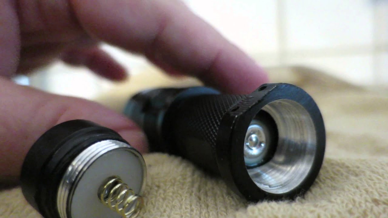 Mini CREE LED Flashlight WATERPROOF Test!