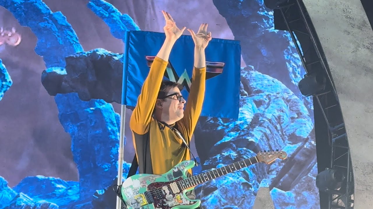 Weezer - Voyage to the Blue Planet - Intuit Dome - Inglewood, CA - 10/11/2024 [FULL SET] [FRONT ROW]