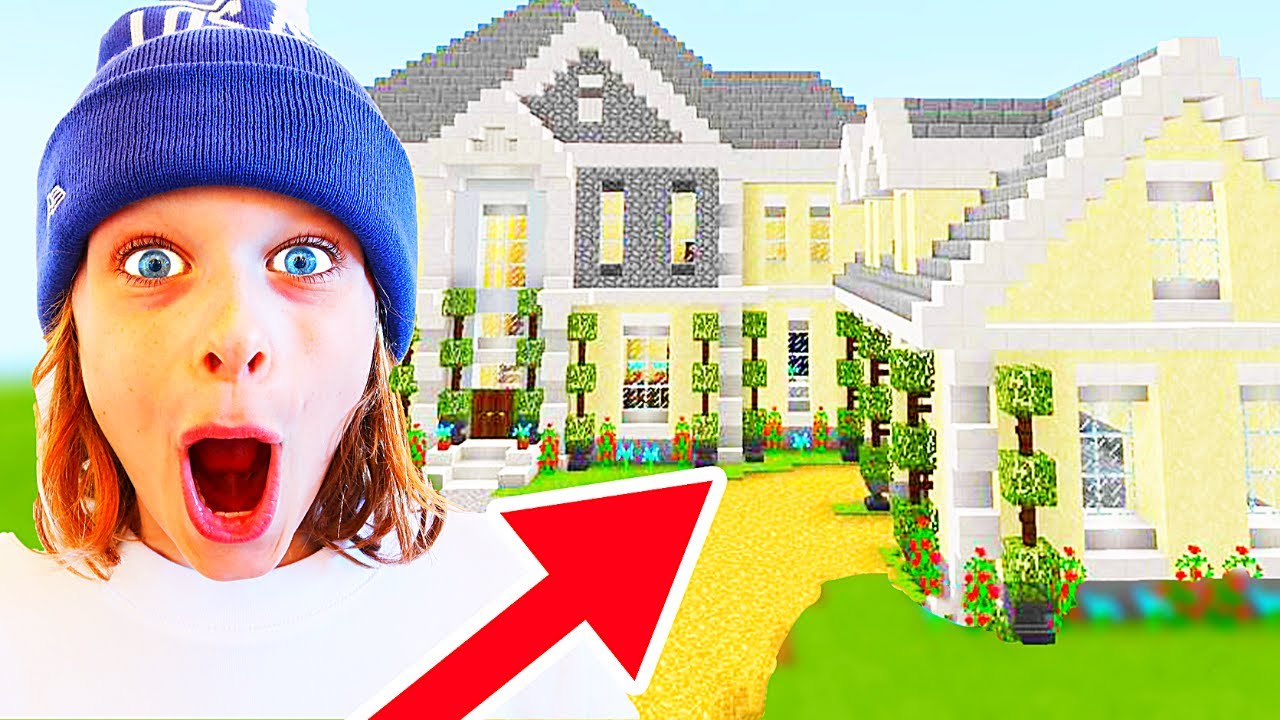 WHICH NORRIS NUT BUILDS BEST MANSION in Minecraft Gaming w/ The Norris Nuts