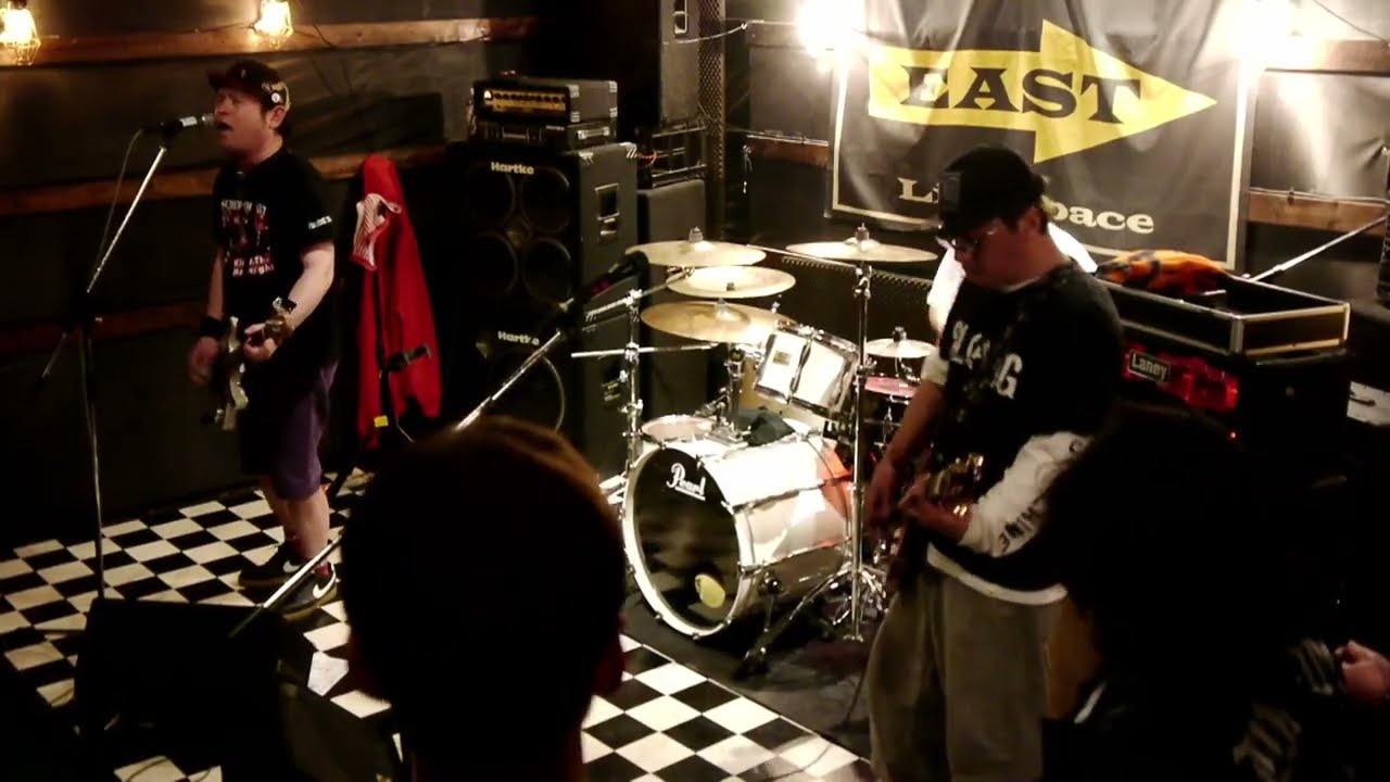 SCREW-THREAT