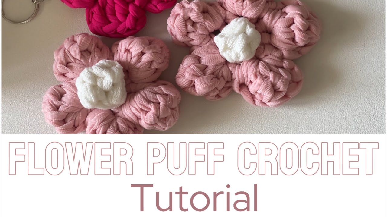 Portachiavi fiore puff uncinetto