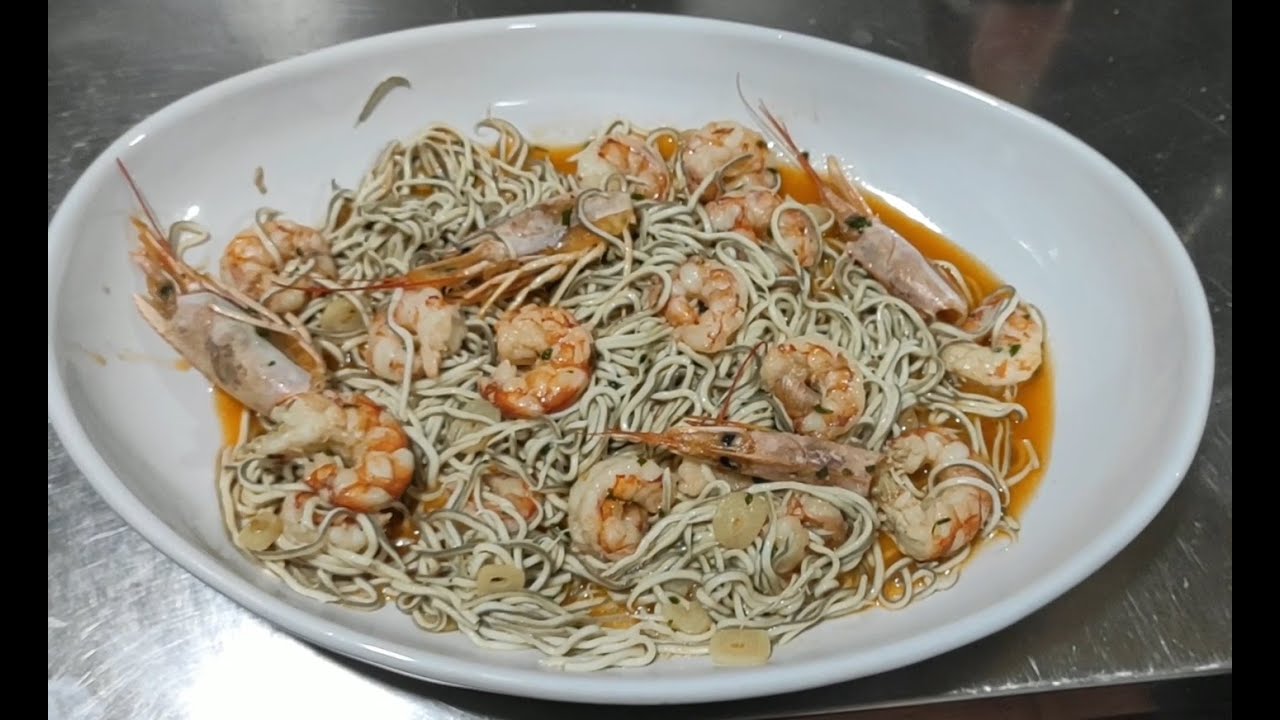 Gulas con Gambas, por John's Corner