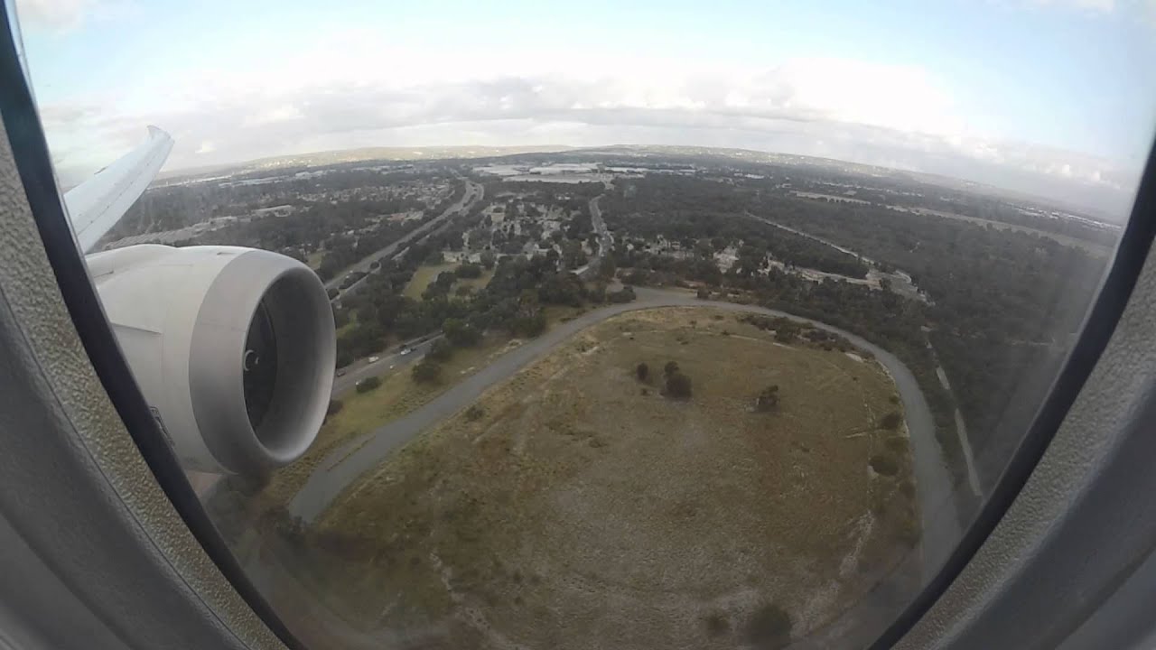 TZ8 SIN-PER B787-9 9V-OJD Approach to Perth Runway 21