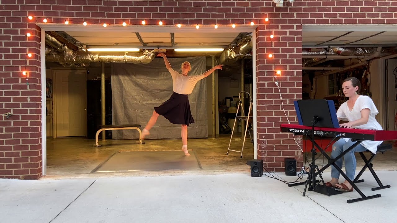 Tiny Garage Show: 