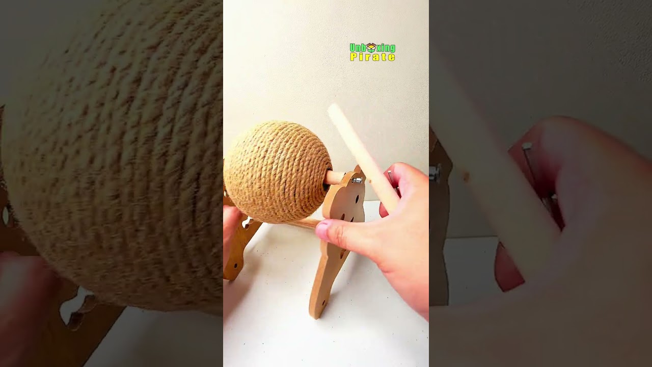 UNBOXING Scratcher Spinning Rope Ball Roller | UNBOXING PIRATE ep. 102