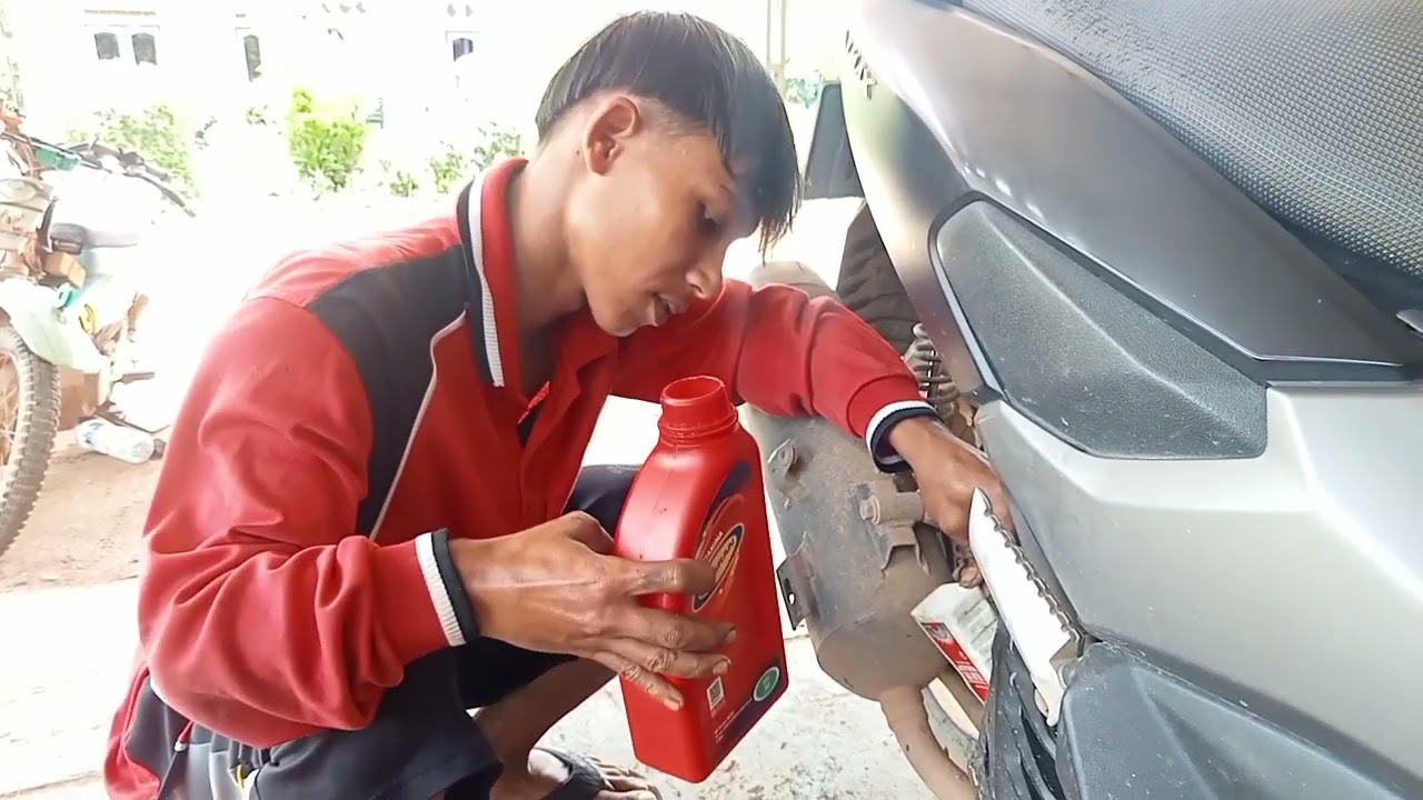 BEGINI JADINYA KALAU TELAT GANTI OLI MESIN,,, PENYEBAB YAMAHA N-MAX SUSAH HIDUP