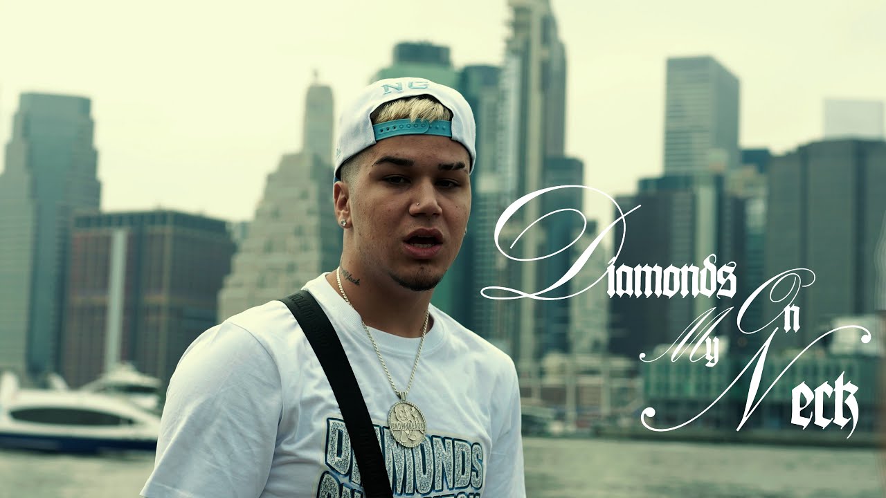 Hecky - Diamonds On Ma’ Neck (Videoclip Oficial)