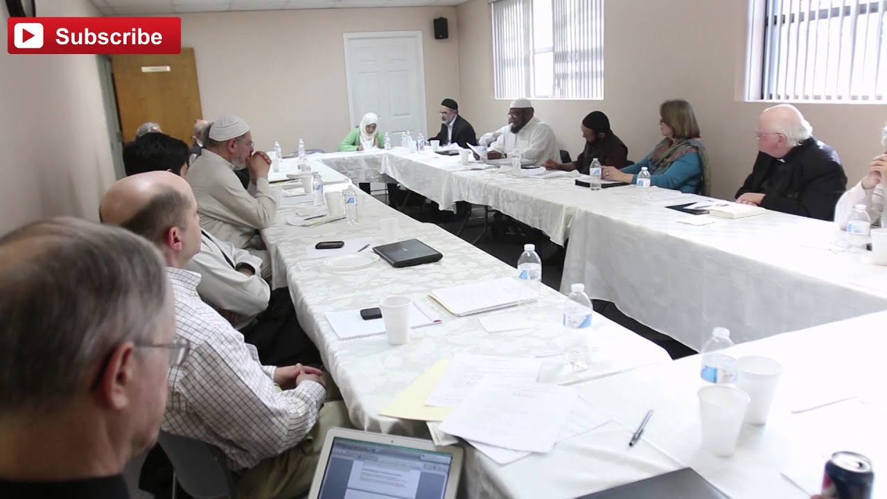 Interfaith Dialogue on Secularism and Atheism: Muslims and Christians sit down to discuss issues