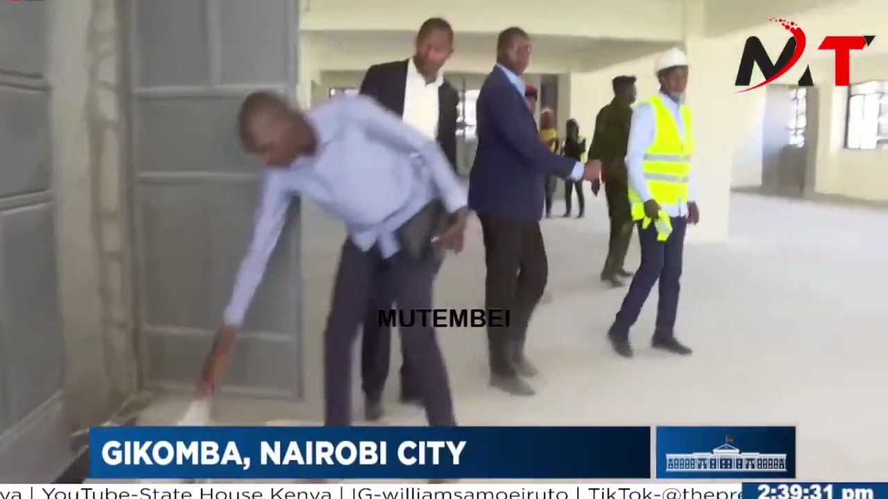 Ruto Captured Making a Phone Call to Oburu Oginga!