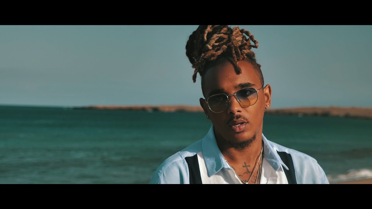 AARON C  - Adalgisa (Clip officiel)
