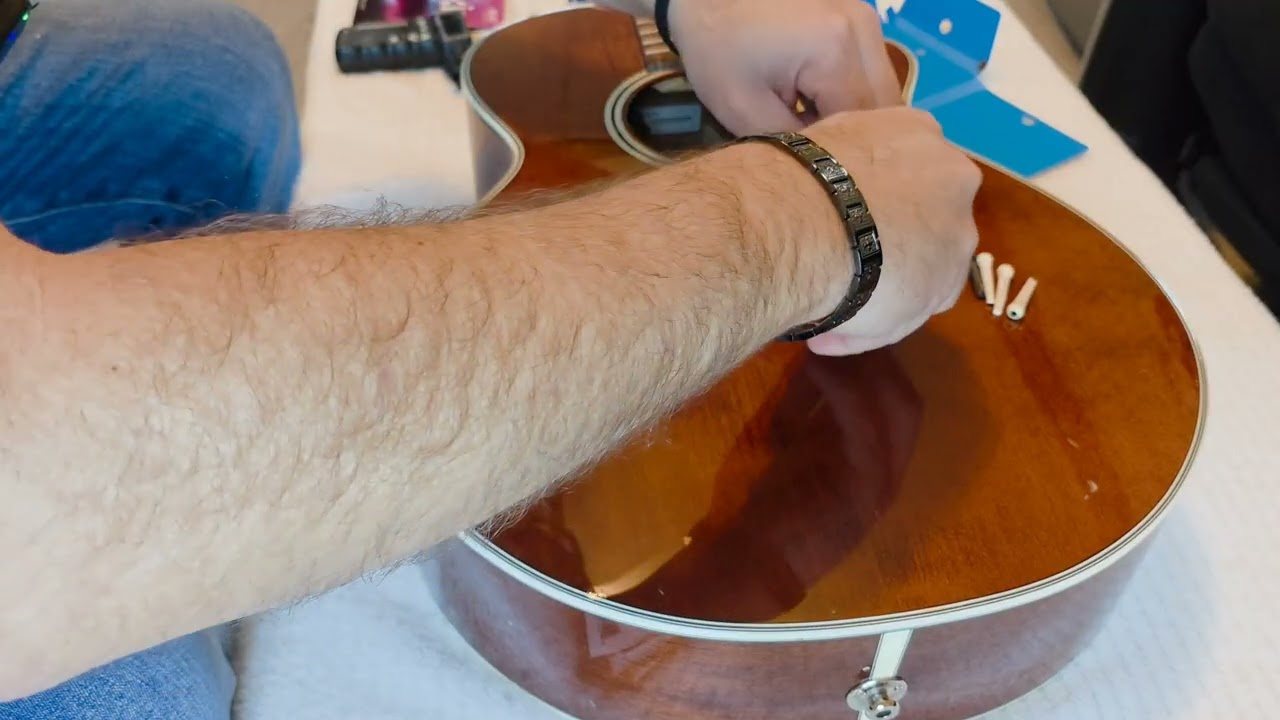 Como cambiar de guitarra  cuerdas paso por paso 