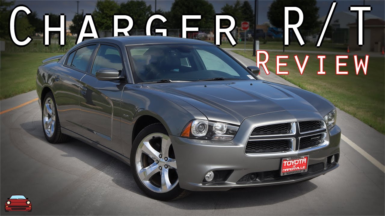 2011 Dodge Charger R/T Max Review - Poor Build Quality!