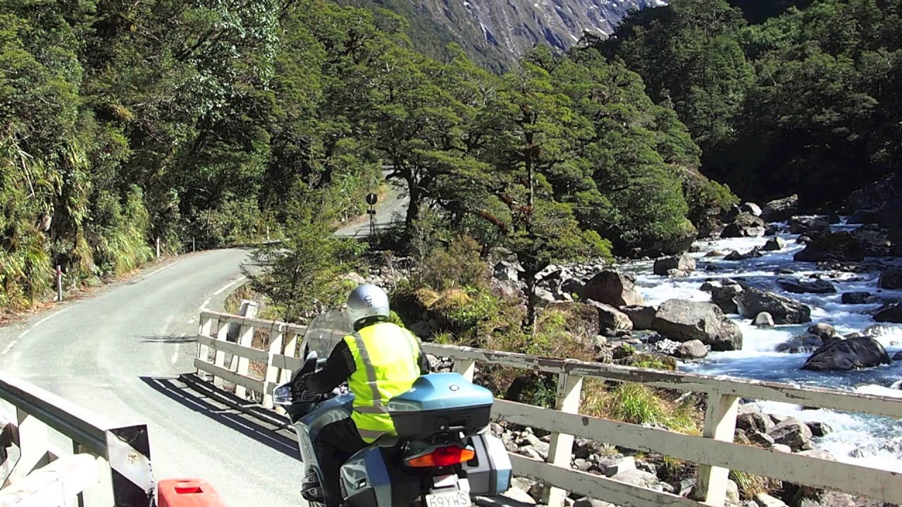 Adventure MotoTouring   1080p
