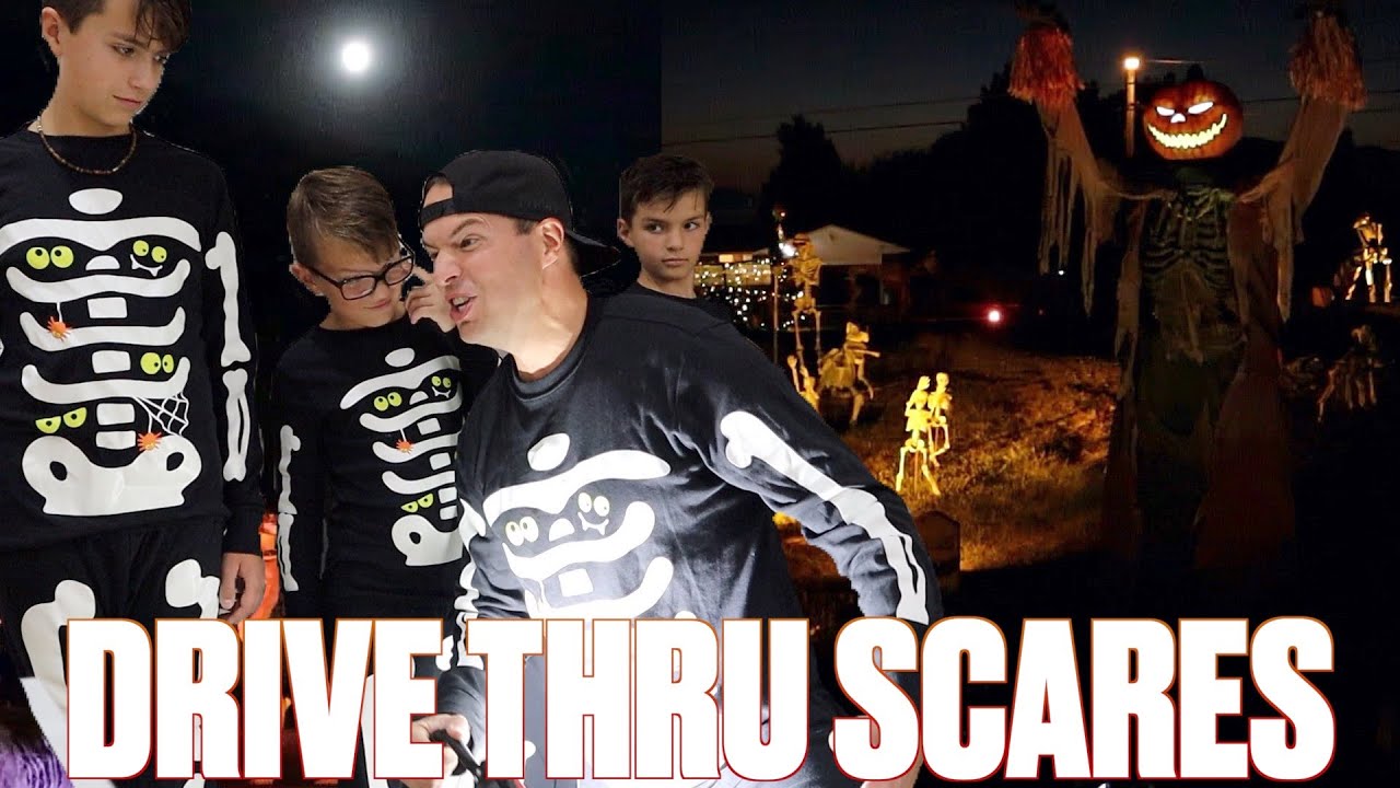 DRIVE-THRU HAUNTED HOUSE | MASSIVE HALLOWEEN FRONT YARD DISPLAY | INSANE 2020 DRIVE THRU HAUNT