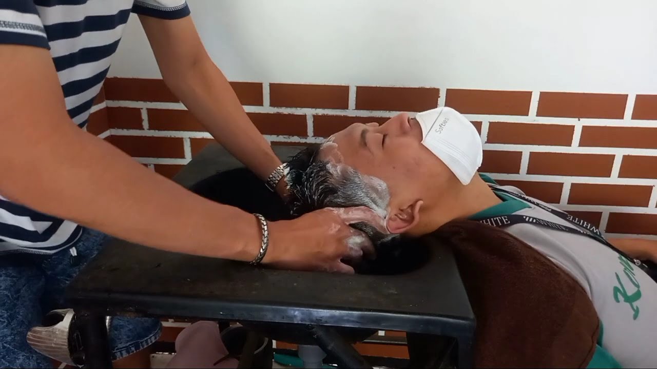 Cara keramas di barbershop dan pijat kepala mudah dan cepat