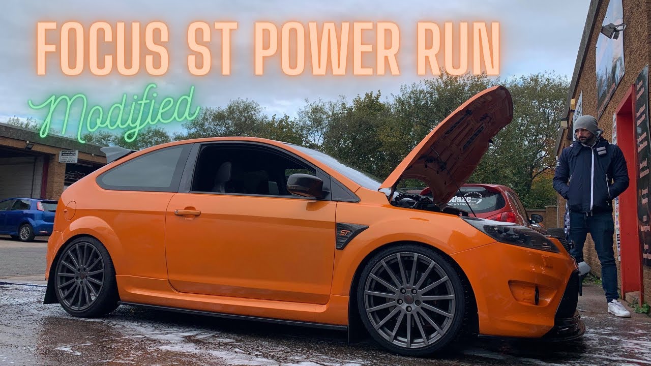How Much Power? Modified Orange Ford Focus ST Power Run on Rolling Road