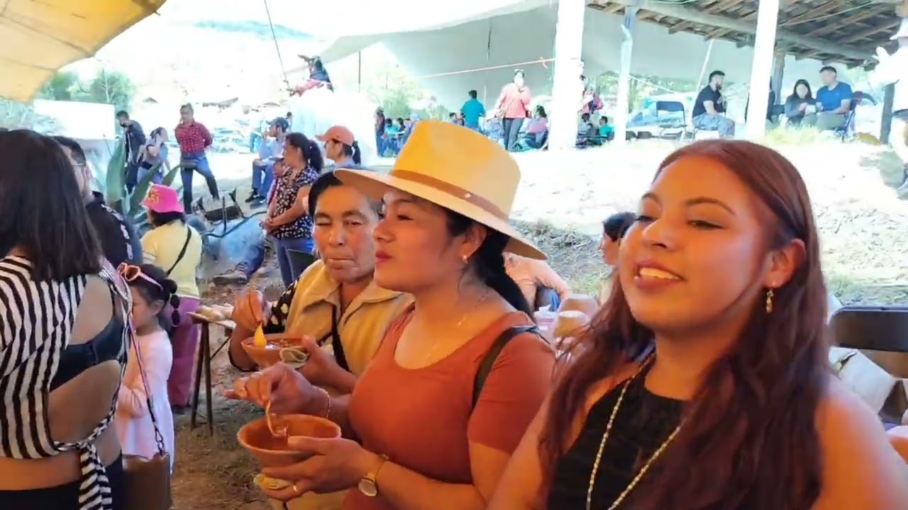 chilena los imponentes de S.M.G.  feria del puque ojo de agua tlaxiaco