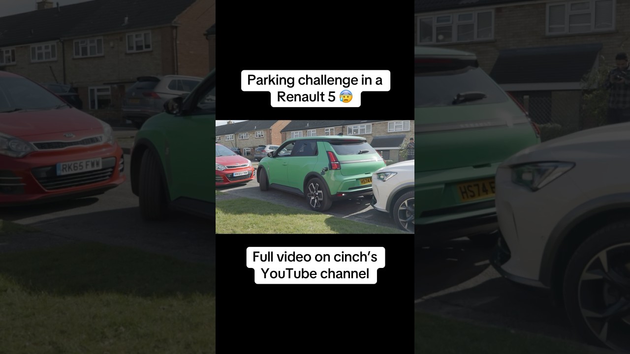 Renault 5 parking challenge #renault #r5 #renault5 #newcar
