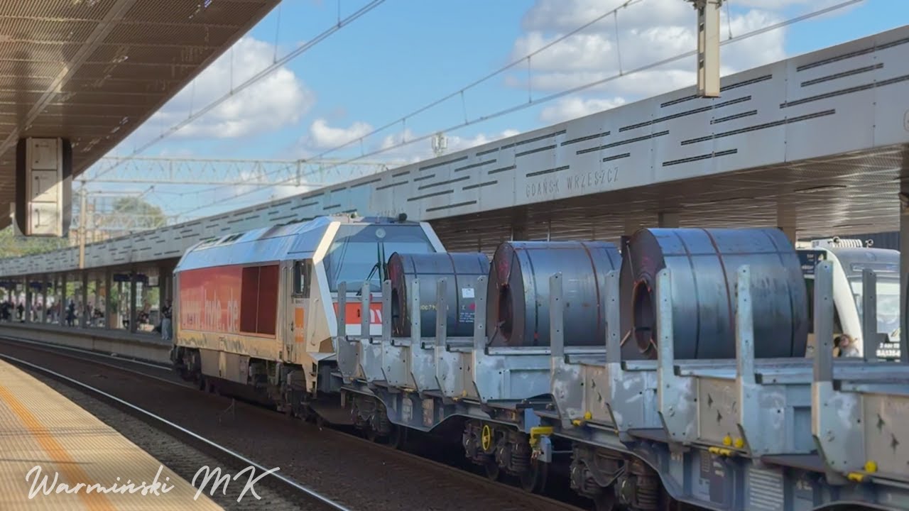 Wakacyjne pociągi na stacji Gdańsk Wrzeszcz PKP