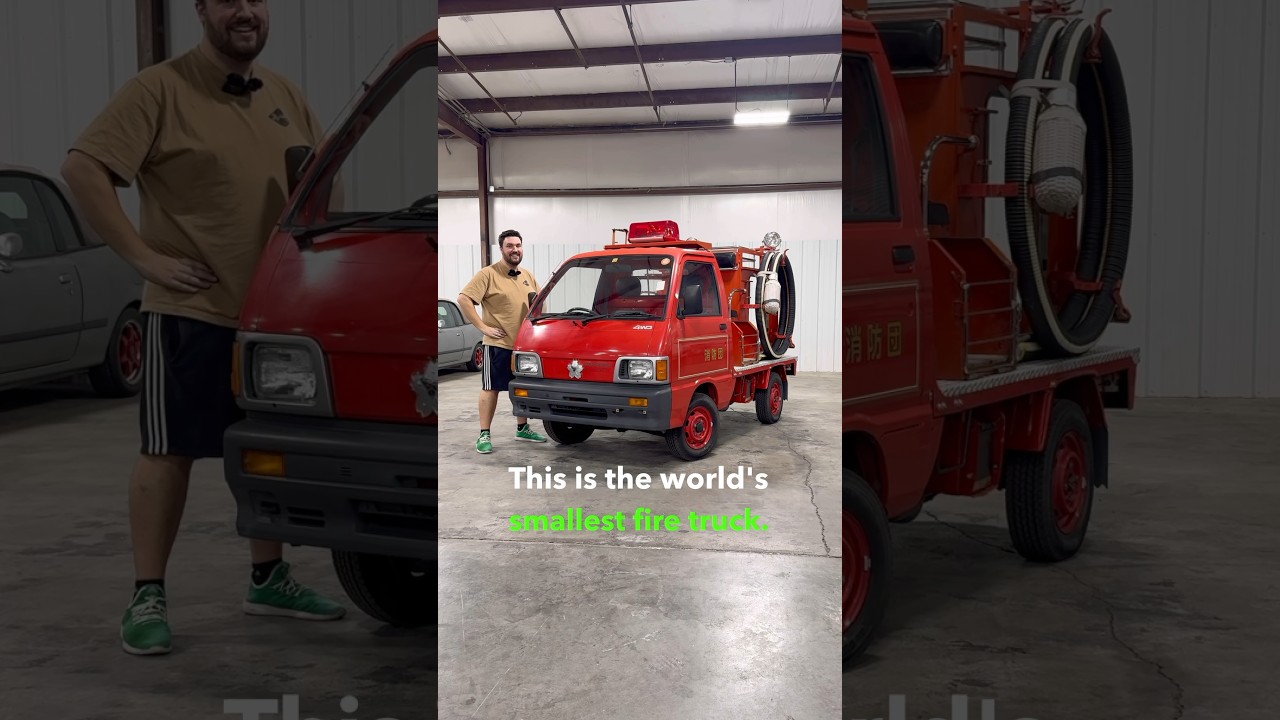 World&rsquo;s SMALLEST Fire Truck?!?! (Kei Truck!!!)