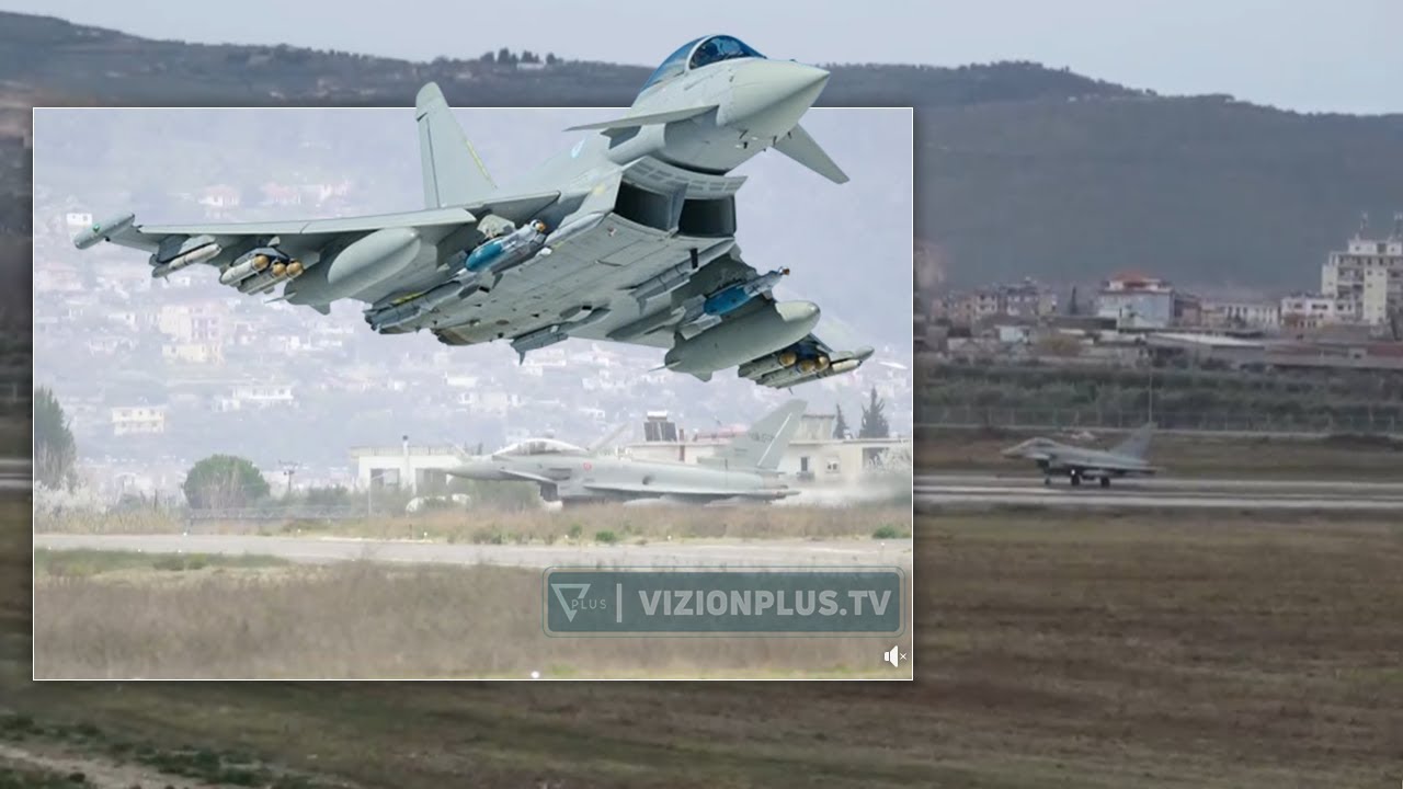 Spektakli i avionëve në Kuçovë, çfarë janë “bishat” që po fluturonë tani mbi Shqipëri