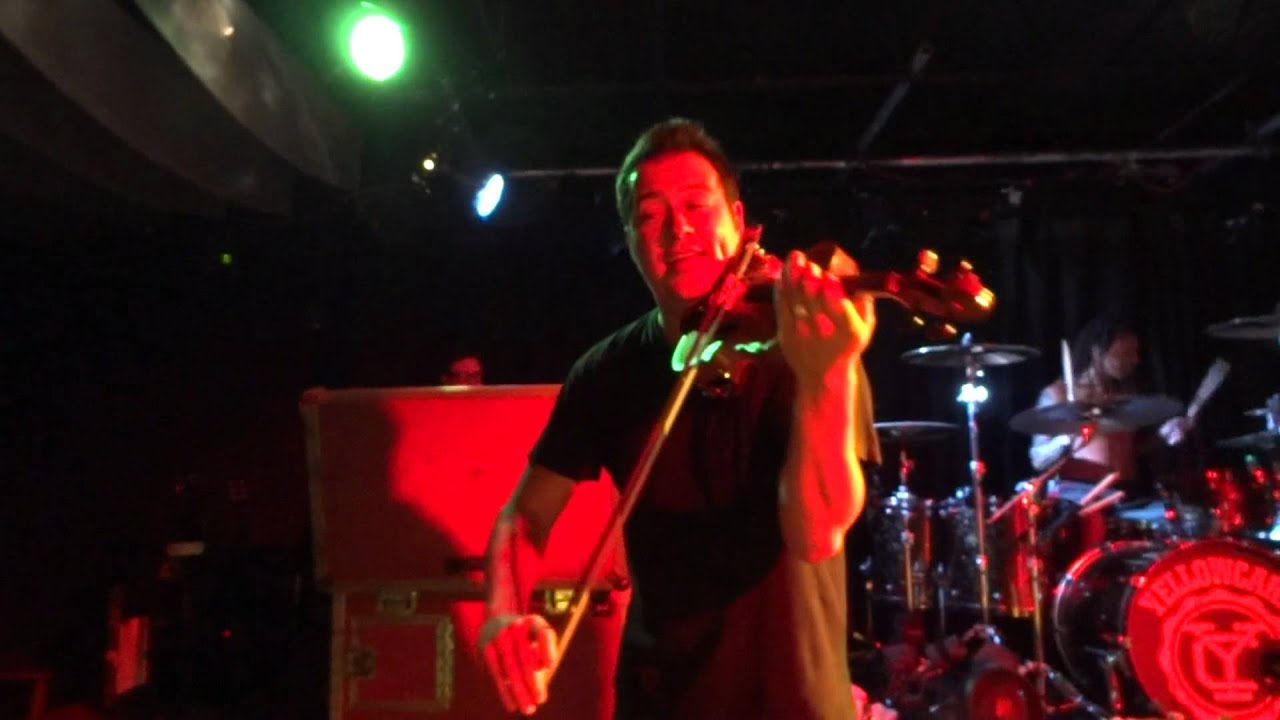 Yellowcard - The Sound Of You And Me live in Nashville 2011