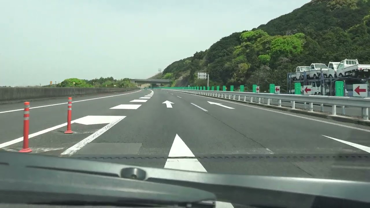 4K　E11松山道→E32徳島道　東行き　等速　新居浜IC→川之江JCT→藍住IC　2023年4月撮影版