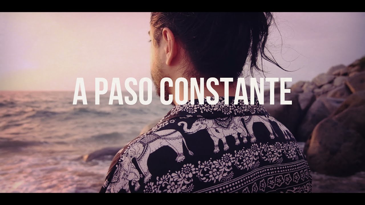 FEDE MONTERO- A PASO CONSTANTE (Videolyrics)