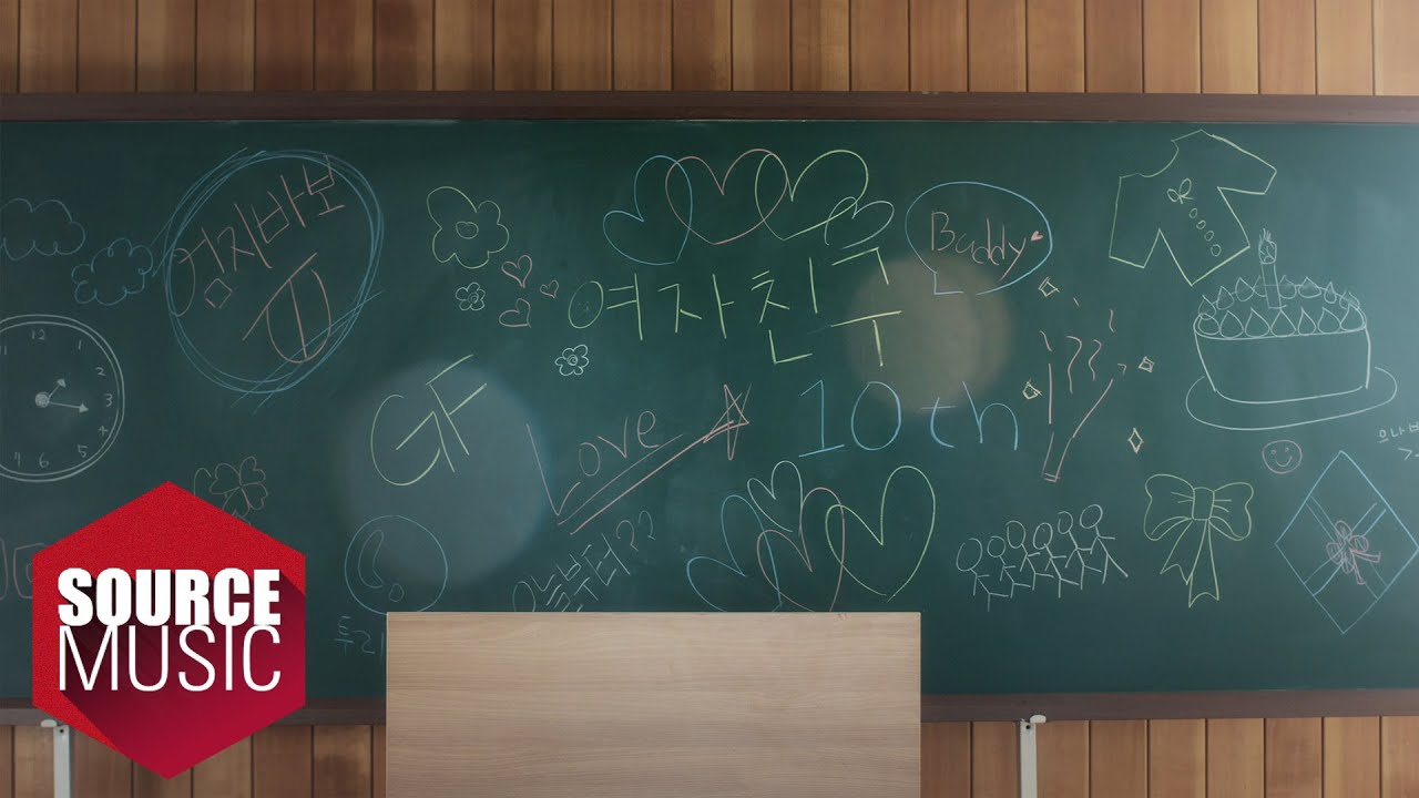 GFRIEND 10th Anniversary 'Season of Memories' A - GFRIEND (여자친구)