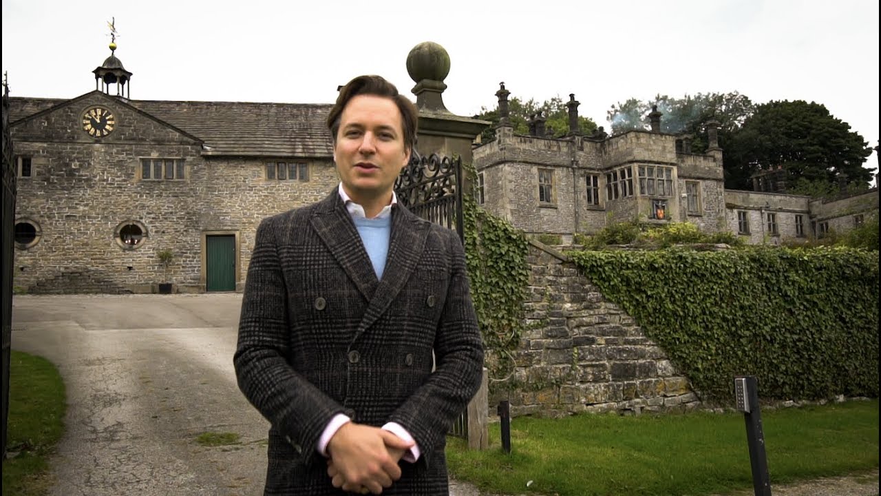The Country House at Home with Oliver Gerrish