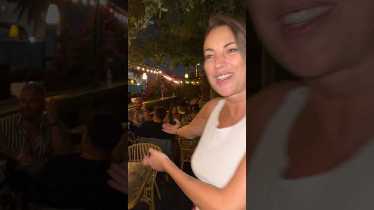 Nuestra musa y amiga Deborah de Corrral  finalmente abrir su tan ansiado restaurante llamado Tigre.