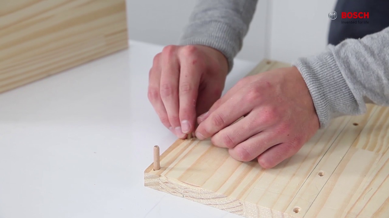DIY - Costruisci un mobile porta-oggetti in legno con gli elettroutensili Bosch