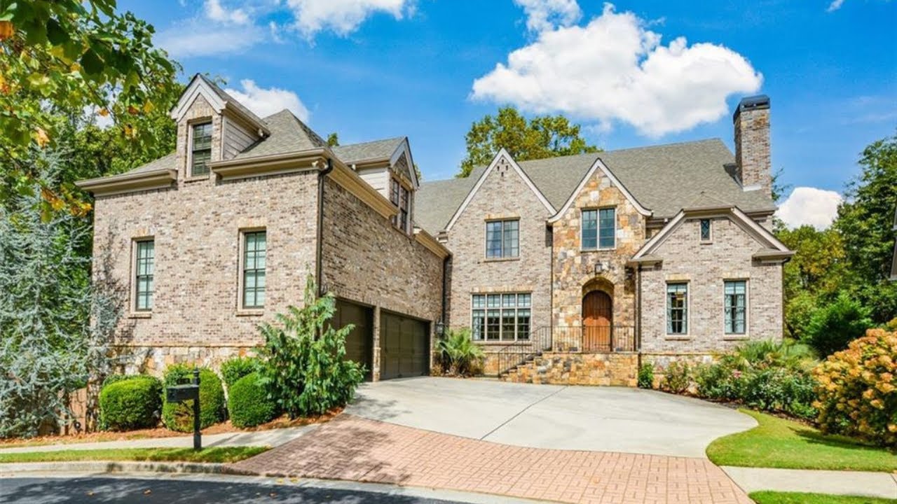 Smyrna GA Home - Atlanta Homes For Sale - Atlanta Real Estate Agent - Atlanta Luxury Homes.
