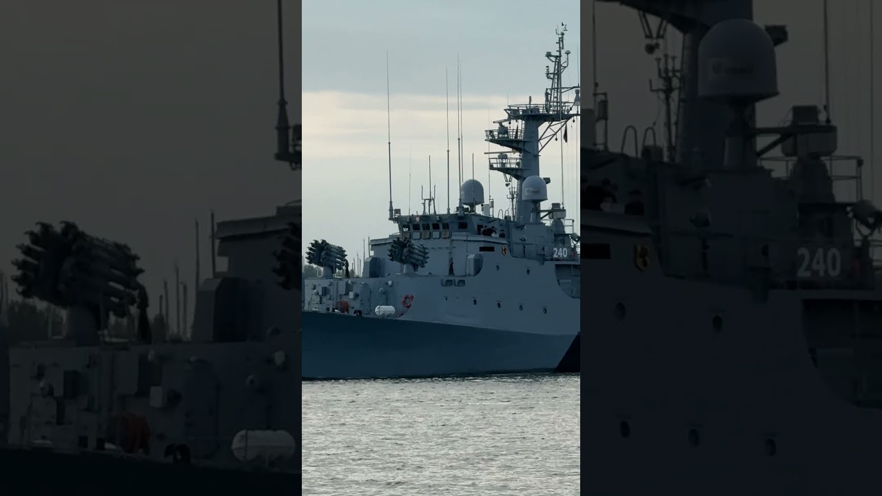 Korvette ORP KASZUB (240) verl&auml;sst Rostock 5.6.2025 zum Ostseeman&ouml;ver #BALTOPS 2025