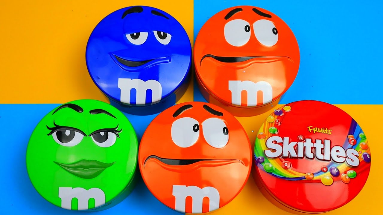 4 Minutes Satisfying Video ASMR Unpacking Tasty Rainbow M&M'S Candy From Glossy Containers