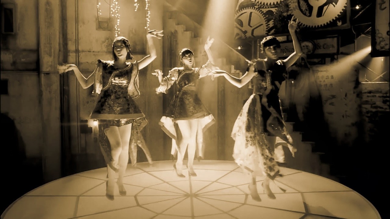 Perfume - Cling Cling [ hinemoshi Remix ] (bootleg)