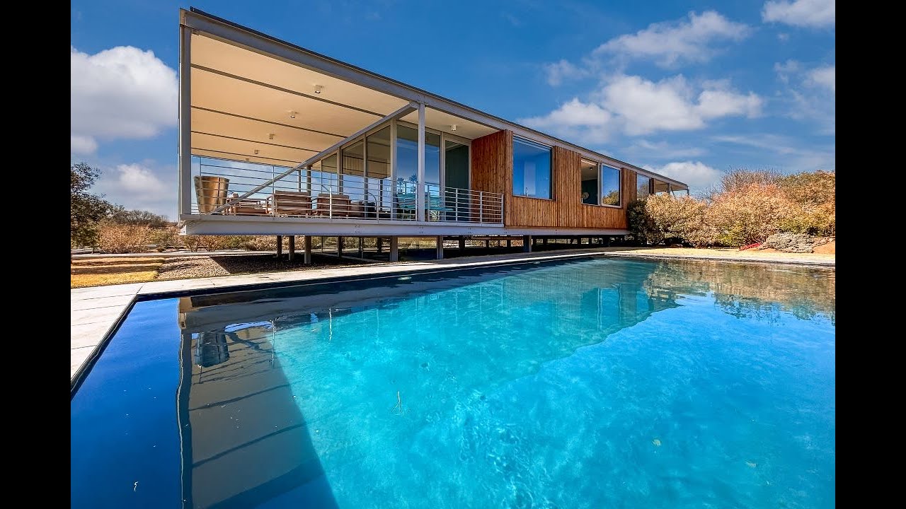 5 BED 4.5 BATH MODERN MASTER PIECE AT MONAGHAN FARM RENTAL R100 000 LANSERIA