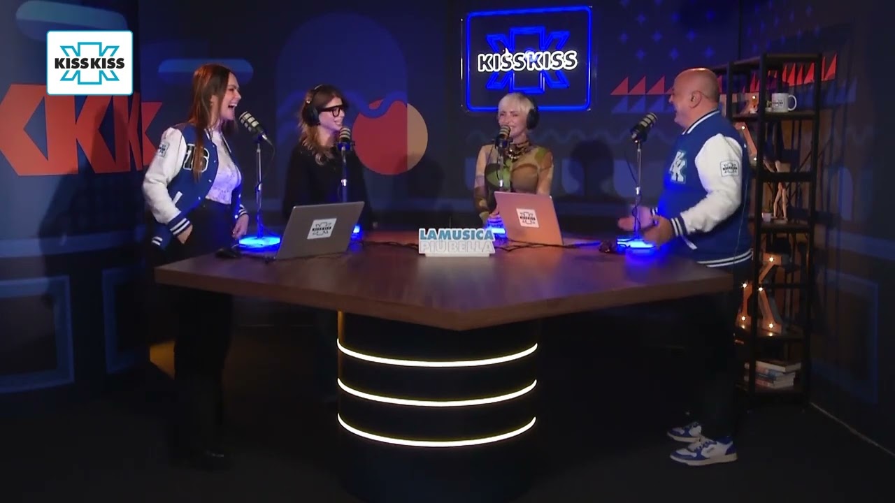 Serena Brancale e Alessandra Amoroso a Radio Kiss Kiss | Sanremo 2025
