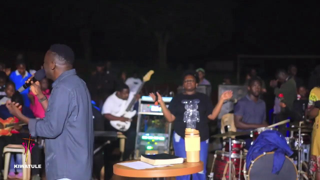 TAKE IT OFF. Psalm 96 | Friday fellowship