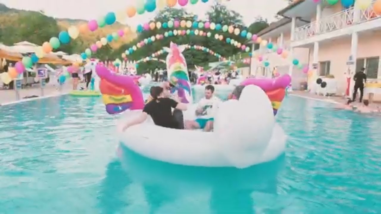 Dewesoft Summer Party 2021: Swimming with unicorns and team spirit