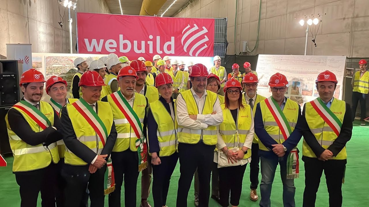 Il ministro Matteo Salvini nel cantiere Tav a San Martino Buon Albergo